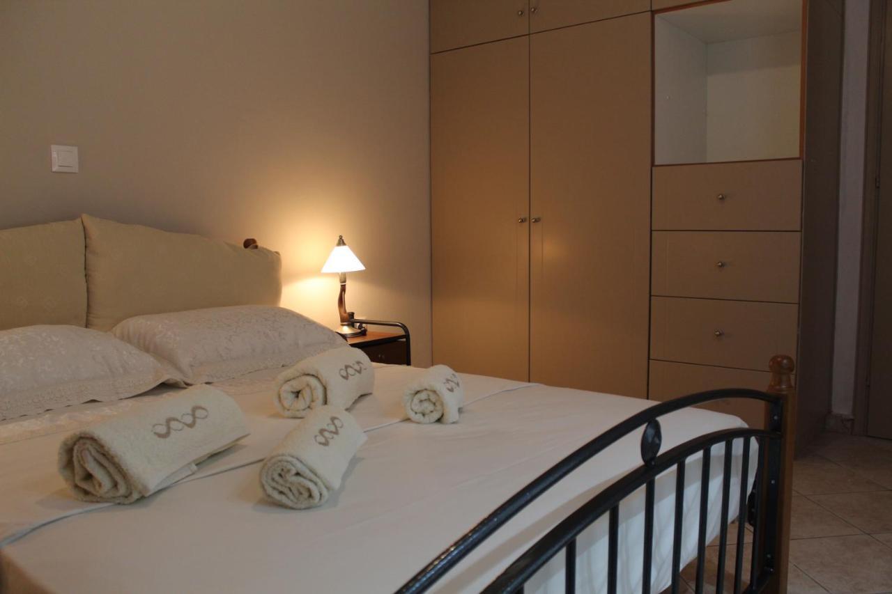 Vakis Apartments 5 Romanon ภายนอก รูปภาพ